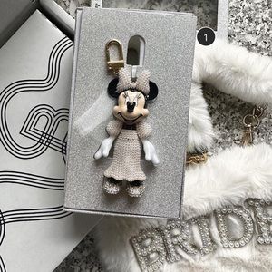 Disney Baublebar Minnie Bride Charm
